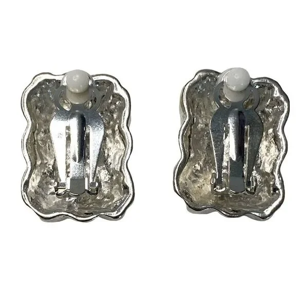 SILVER Tone CLIP ON Earring’s - Picture 2 of 5